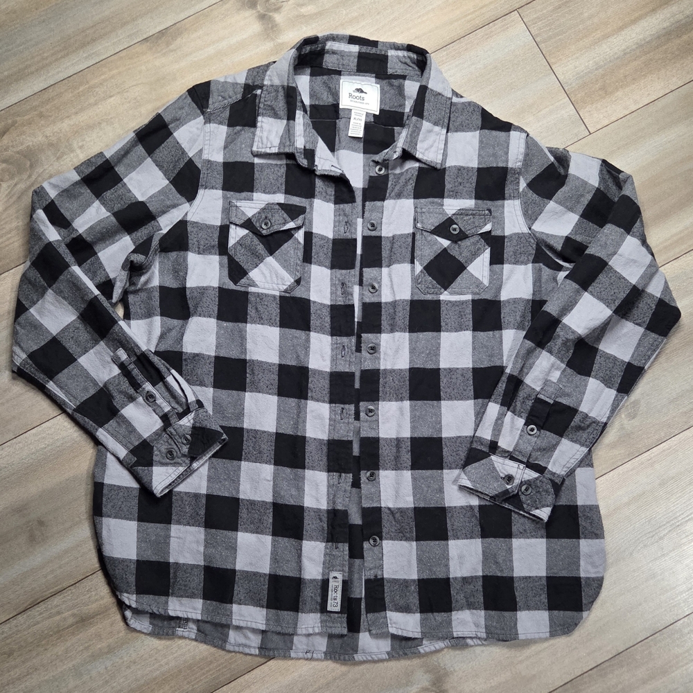 Men's Black and Gray Checkered Shirt
